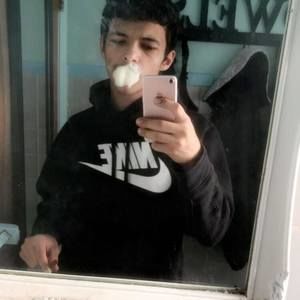 Meet your Posher, Ty